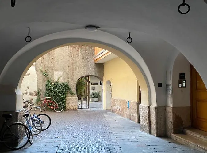 Obstplatz - Free Parking Included Apartment Bolzano